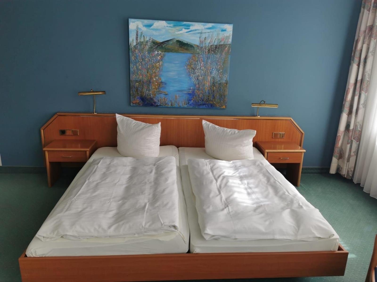 Hotel Kaiserhof Fürstenwalde Екстериор снимка