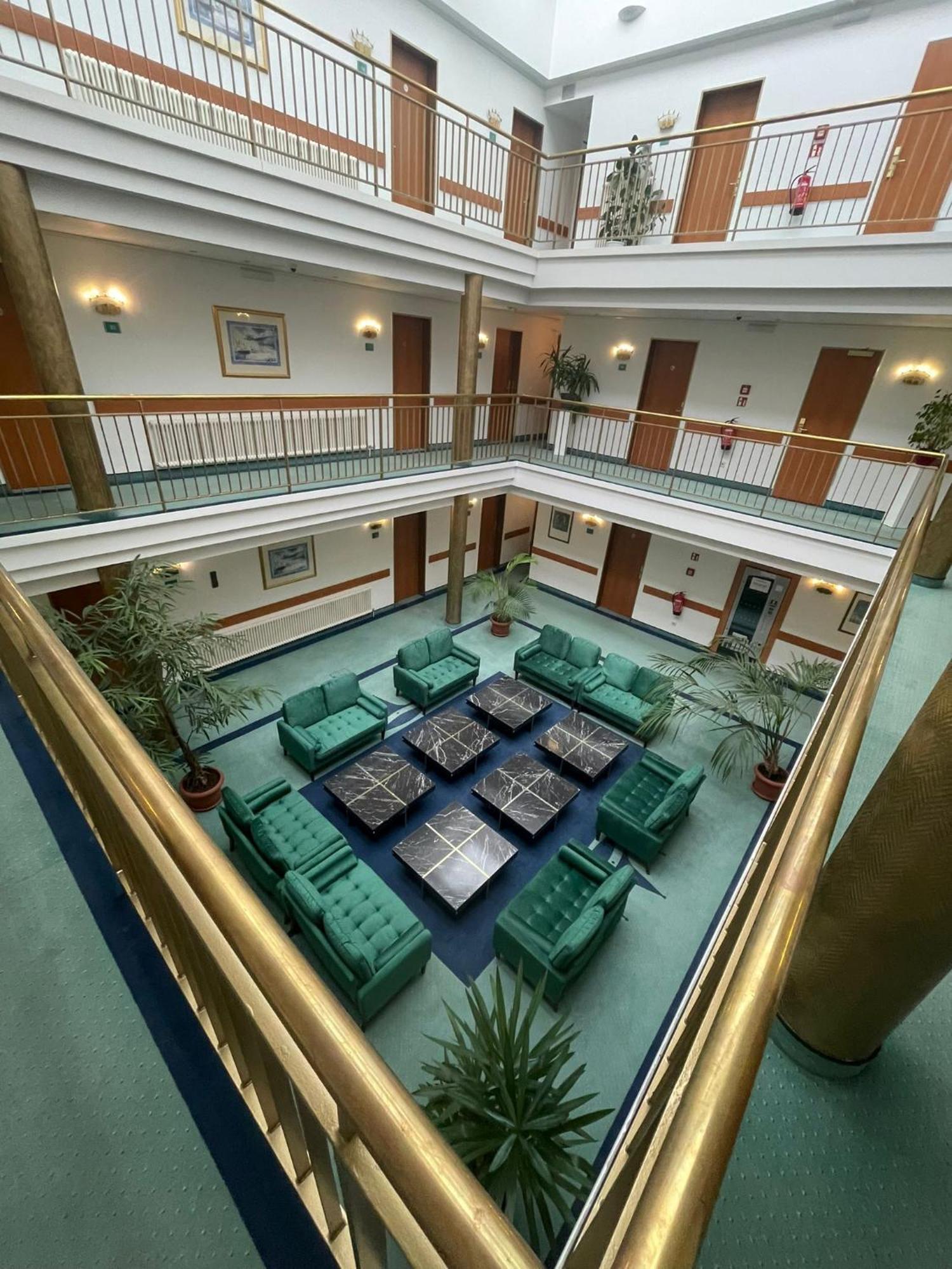 Hotel Kaiserhof Fürstenwalde Екстериор снимка